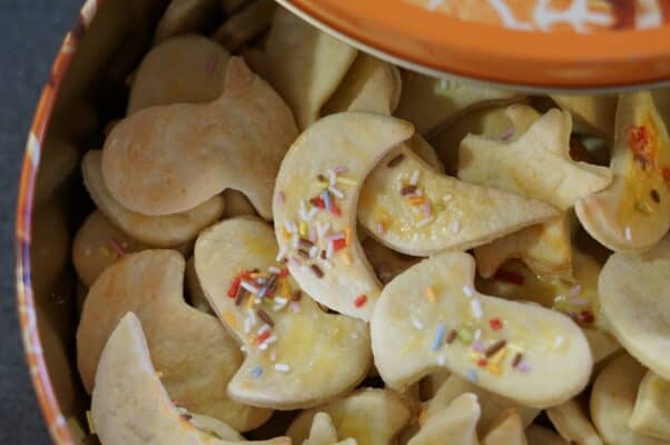 Plätzchen Trotz Demenz Weihnachten gebacken bekommen. Und zwar mit dem Betroffenen: Fertige Weihnachtsplätzchen.